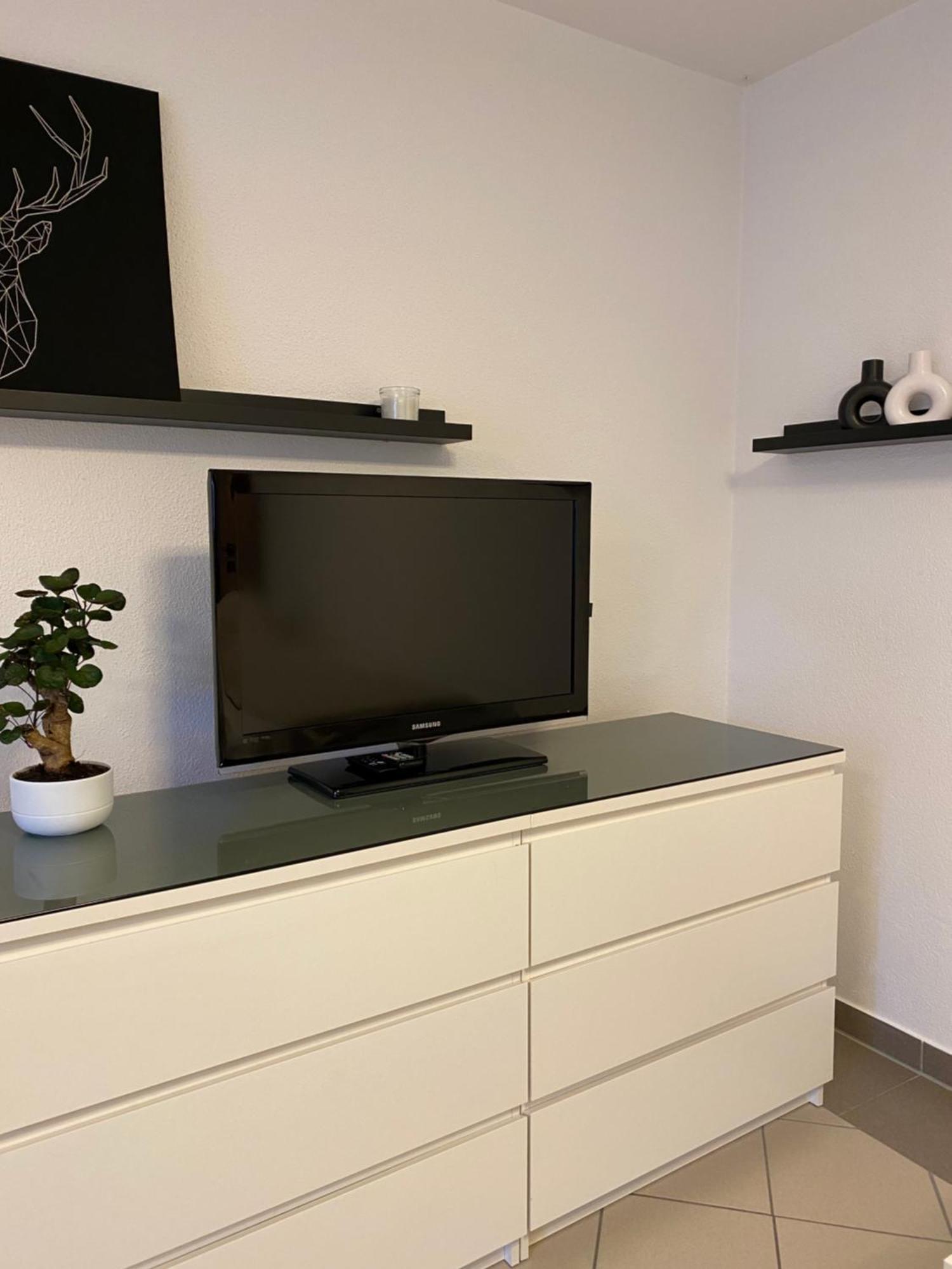 Einzimmer Apartment ニーフェルン・エーシェルブロン エクステリア 写真