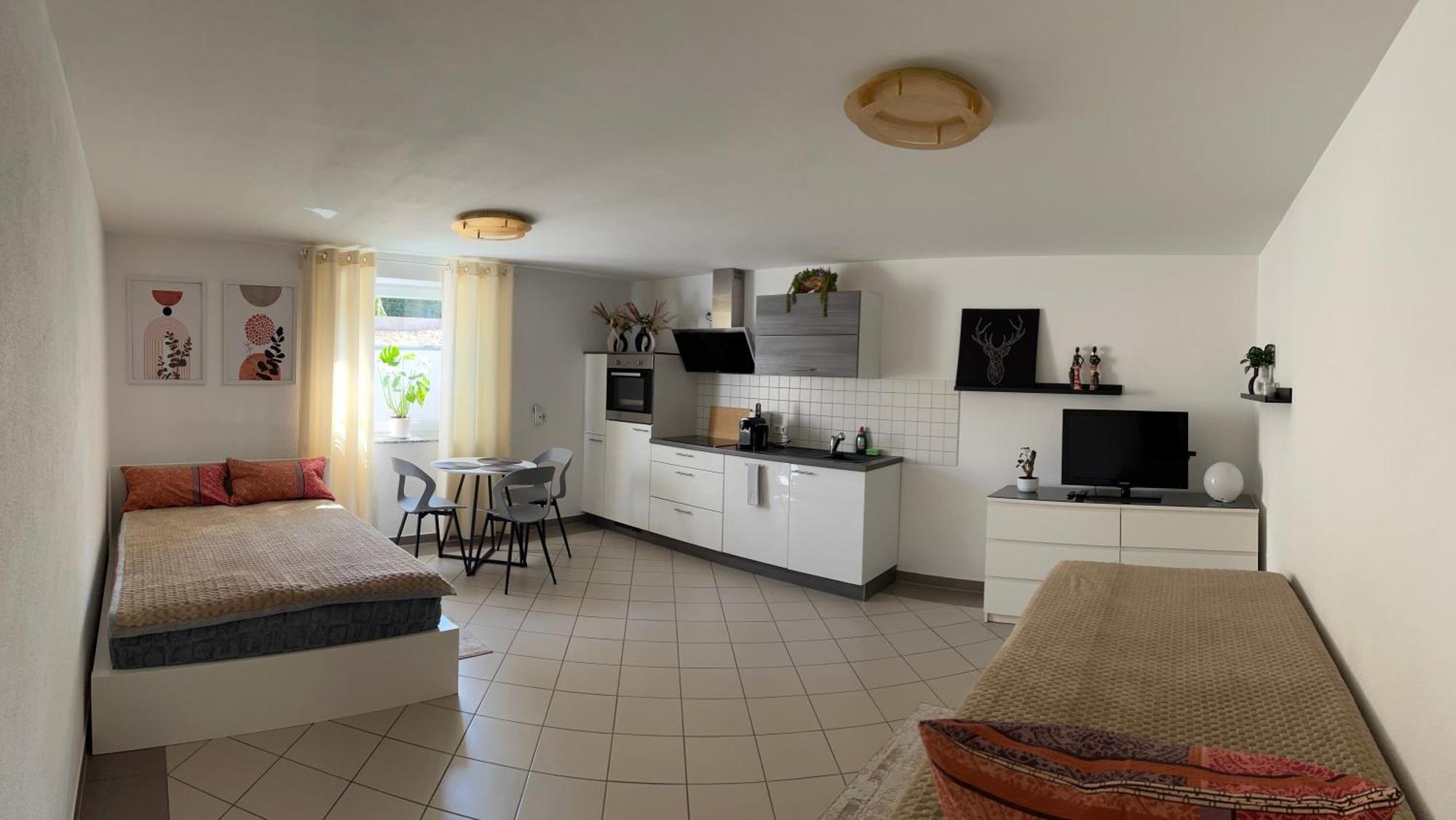 Einzimmer Apartment ニーフェルン・エーシェルブロン エクステリア 写真