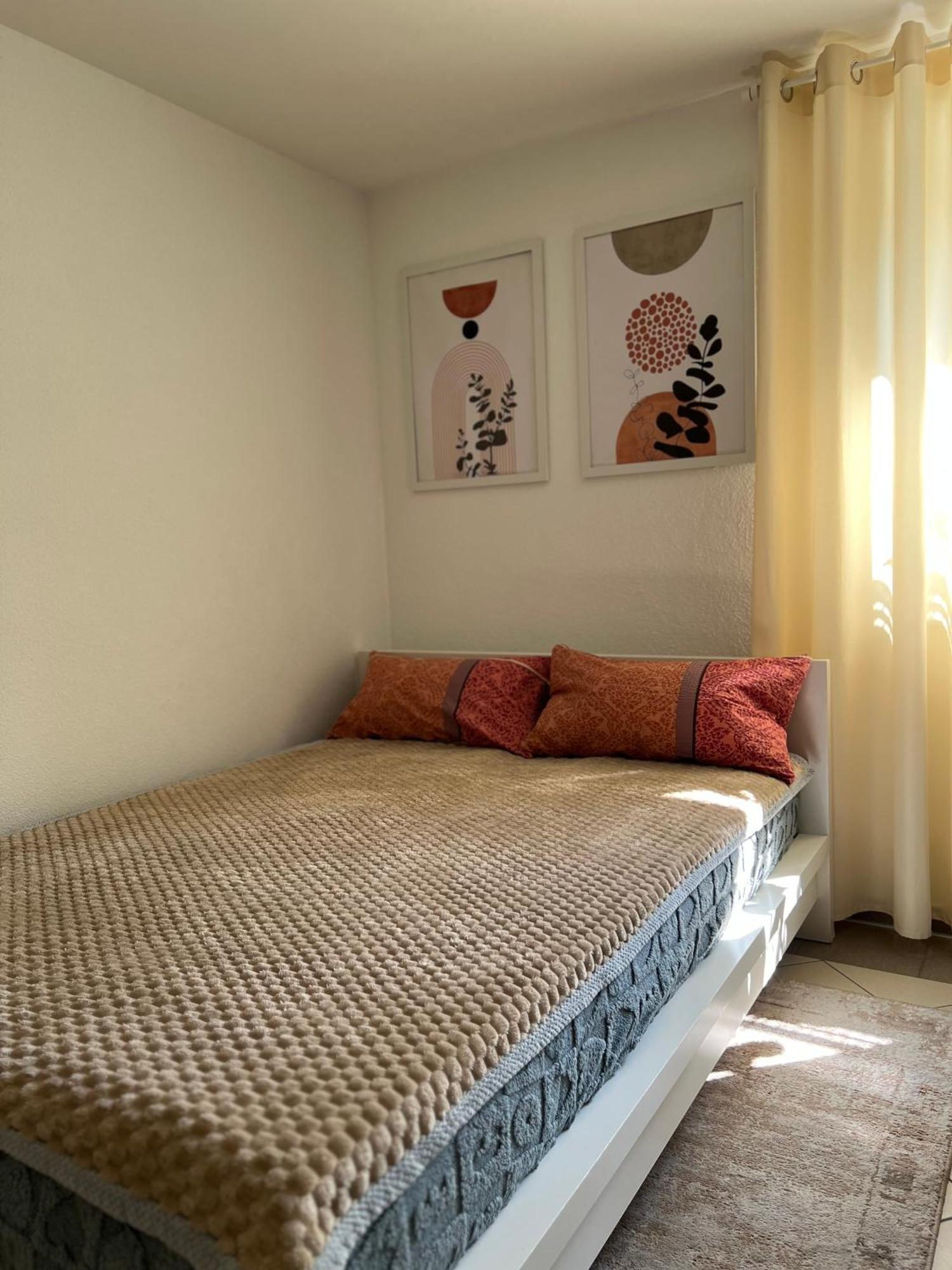 Einzimmer Apartment ニーフェルン・エーシェルブロン エクステリア 写真